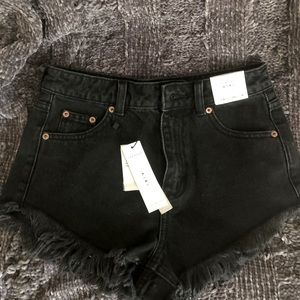 Topshop Kiri shorts. High waisted, high leg, cheeky!